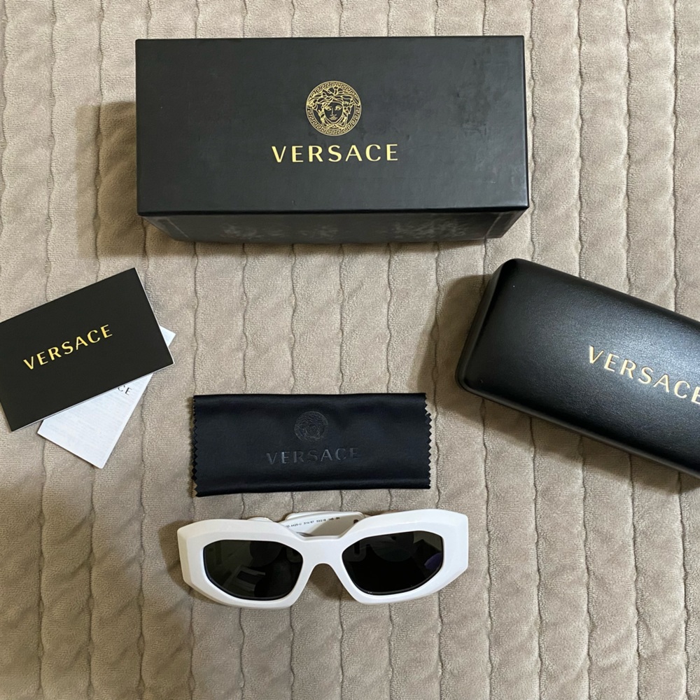 Versace Rectangular Sunglasses